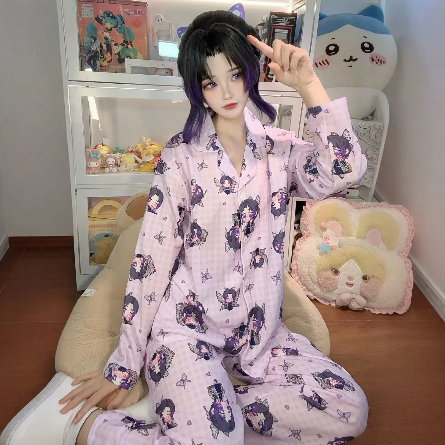 

Комплект пижамы Demon Slayer Kochou Shinobu с милым аниме-принтом, с длинными рукавами, с отложным воротником, мягкая повседневная домашняя одежда для сна для женщин и девушек