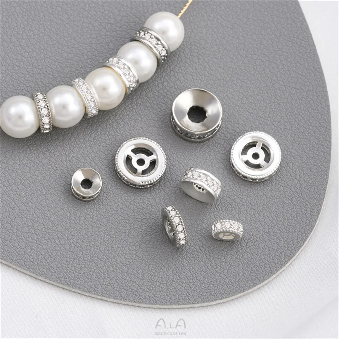 

Thick Silver White Gold Zircon Spacer, Shiny Silver Wheel Spacer Beads, Handmade DIY Beaded Gasket Accessories C174