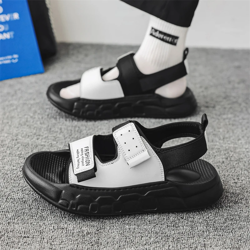 

New Men's Slippers Indoor Outdoor Sandals Beach Leather Comfortable Slides Men Casual Shoes Flip-flops Slippers Sandals Outdoor