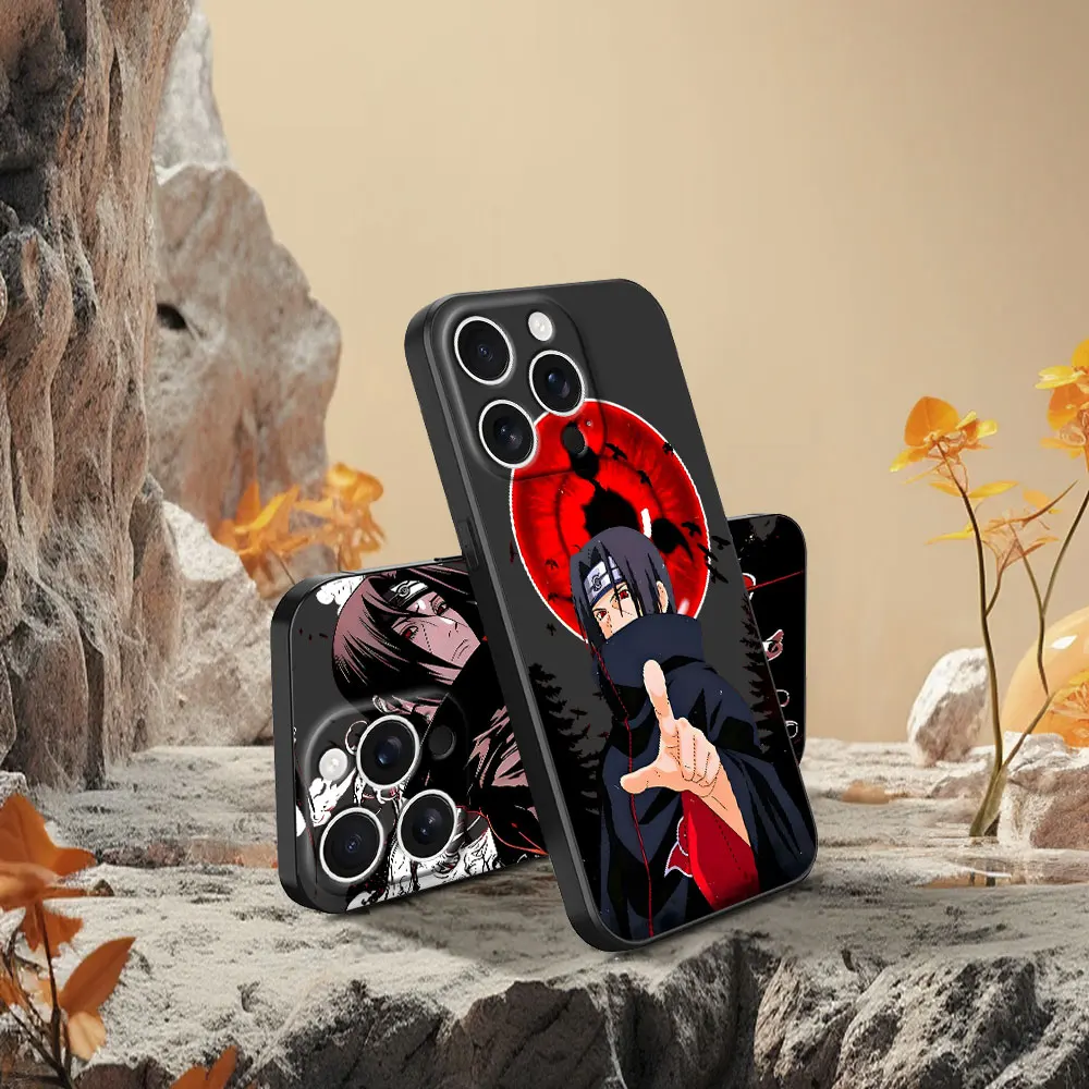 Uchiha Itachi Naruto Anime Case for iPhone 16 17 11 15 16e 14 12 Mini 13 Pro Max X XR XS 7 8 6 6s Plus 5s غطاء هاتف أسود من البولي يوريثان