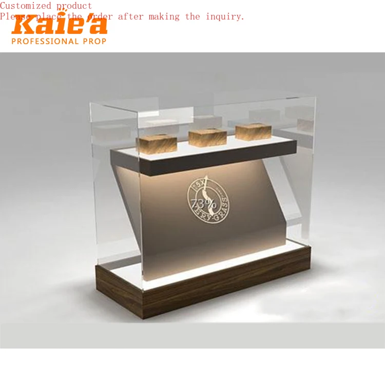 

Luxury Jewelry Showroom Display Case Gold Diamonds Display Counter Jewelry Exhibition Showcase