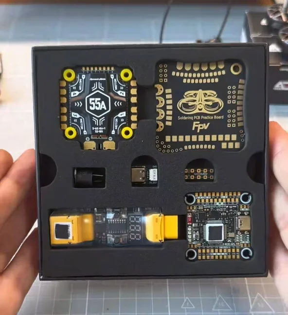 original-speedybee-f405-v5-55a-stack-ox32-3-6s-lipo-4in1-32-bit-esc-bf46-305-305-for-diy-drone-assembly-fpv