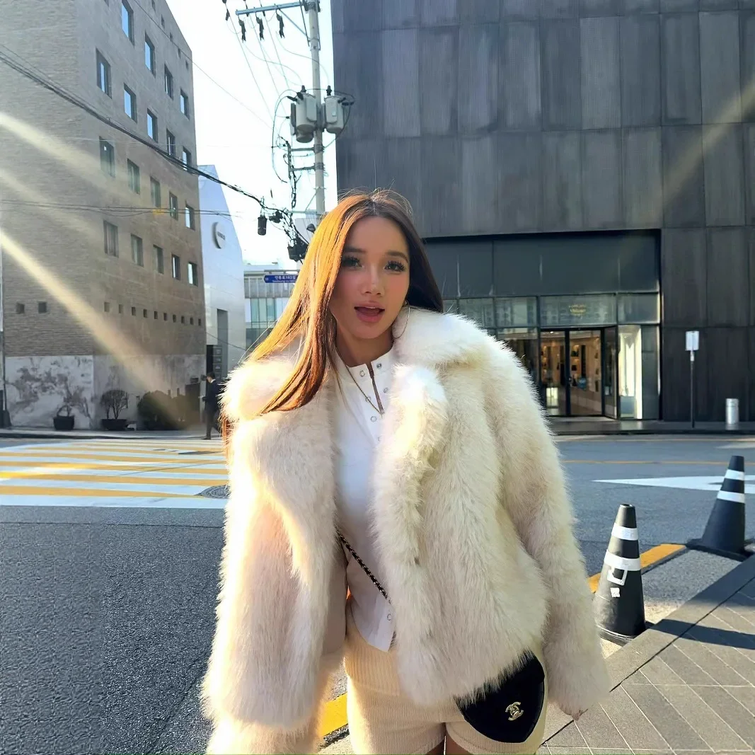 KIDCRKJ Winter Women Eco Fur Coat White Thickened Pockets Female Artificial Fur Jacket Casual Temperament Faxu Fur Coat For Lady