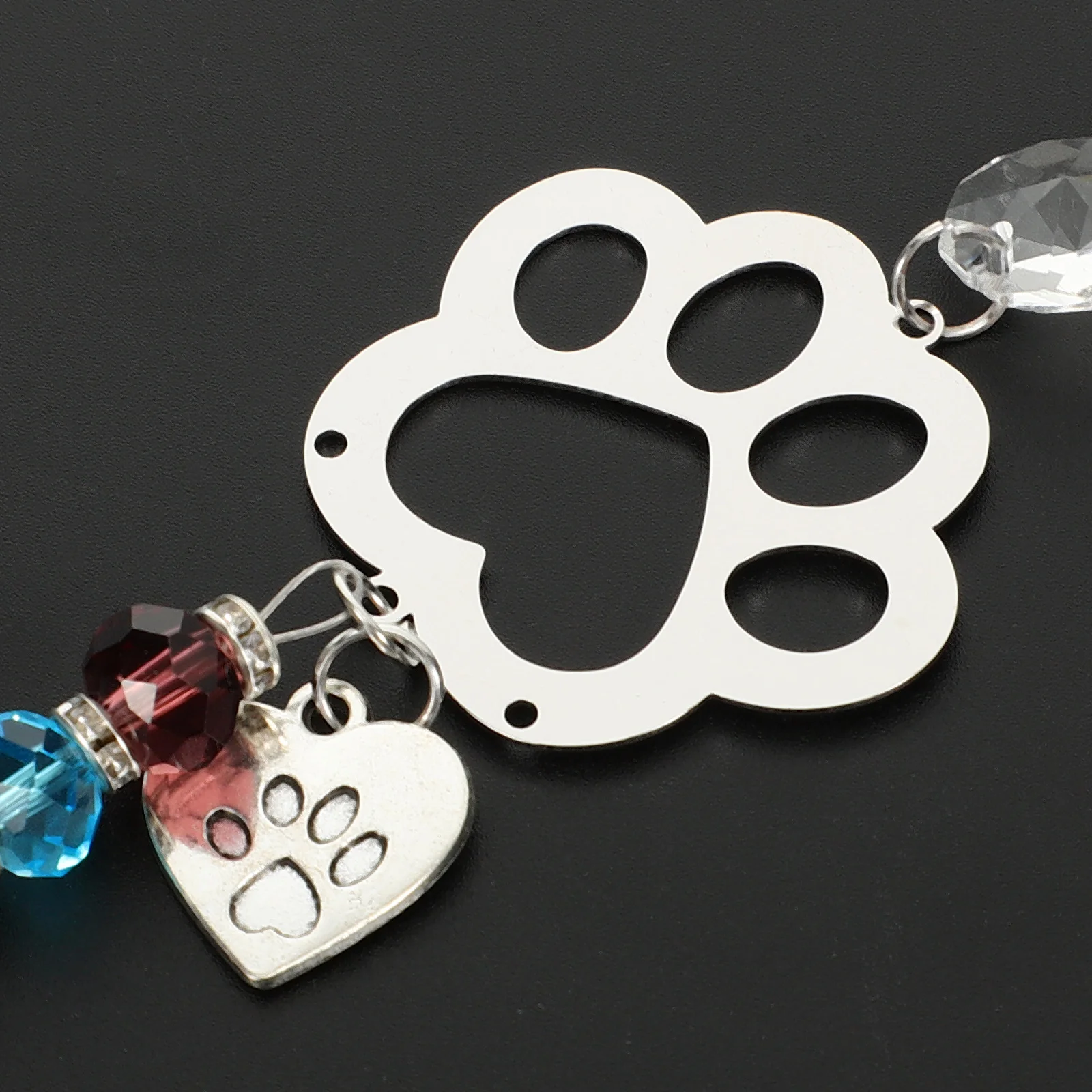 

Crystal Claw Shaped Suncatcher Pendant Wall Window Hanging Decor Durable Bright Color Design Unique Attractive Eye Catching Room