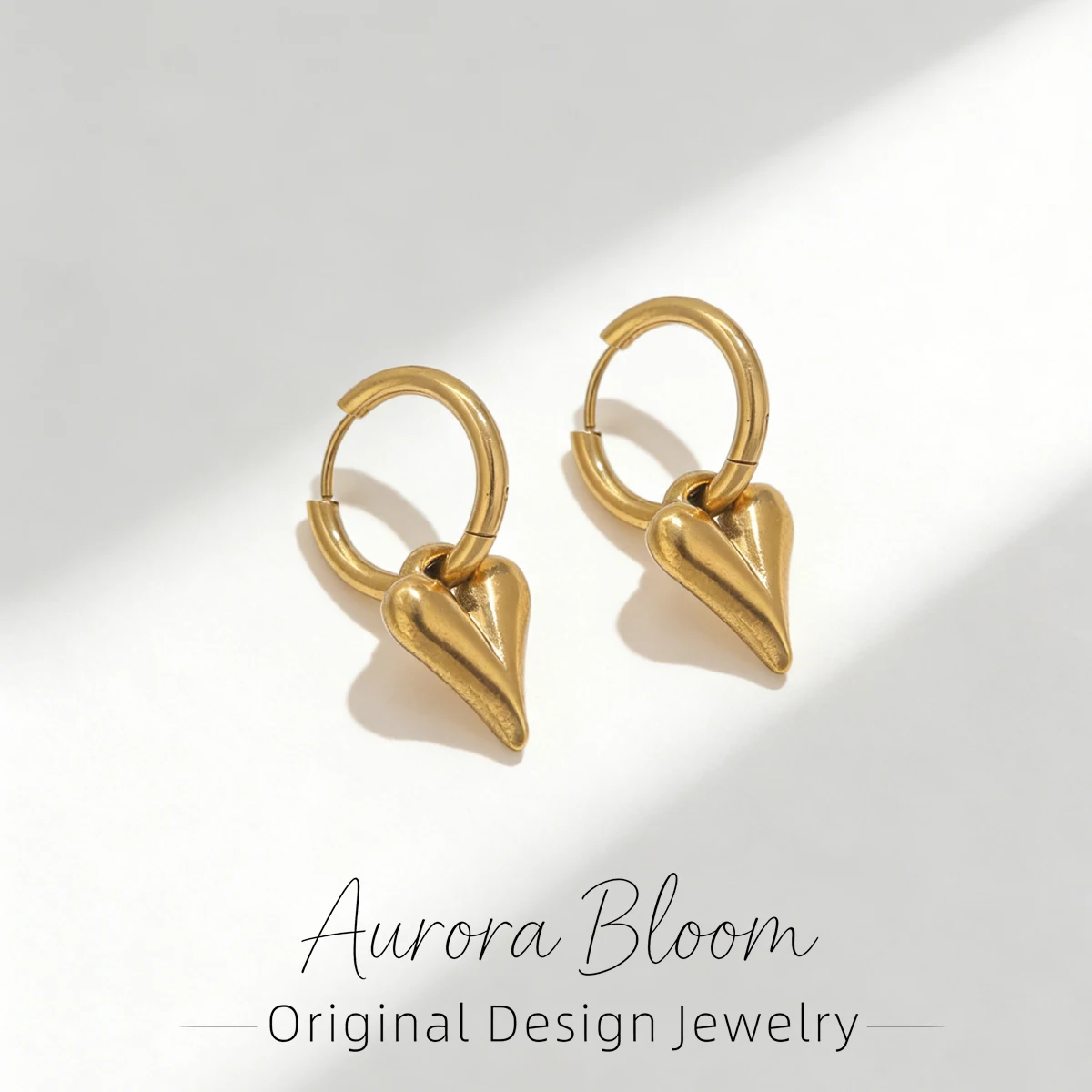 

AURORA Simple Heart Charm Hoop Earrings For Women's Fashion Gold-plated Accessories Stainless Steel Earrings Women's Jewelry