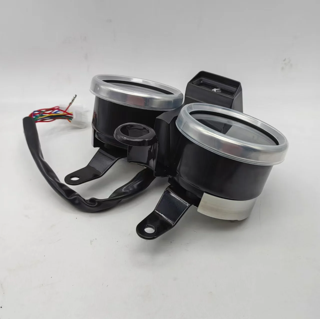 Modifikasi MOTOQUEEN LED Motor Digital Odometer Speedometer GN 125-150