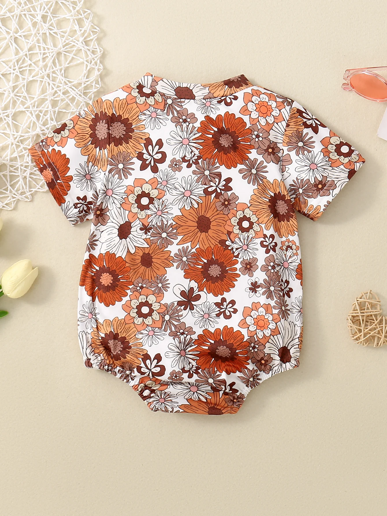 Baby Toddler Floral Print Short Sleeve round Neck Romper Triangle Design Infant Clothing Easy-On Onesie for Little Ones