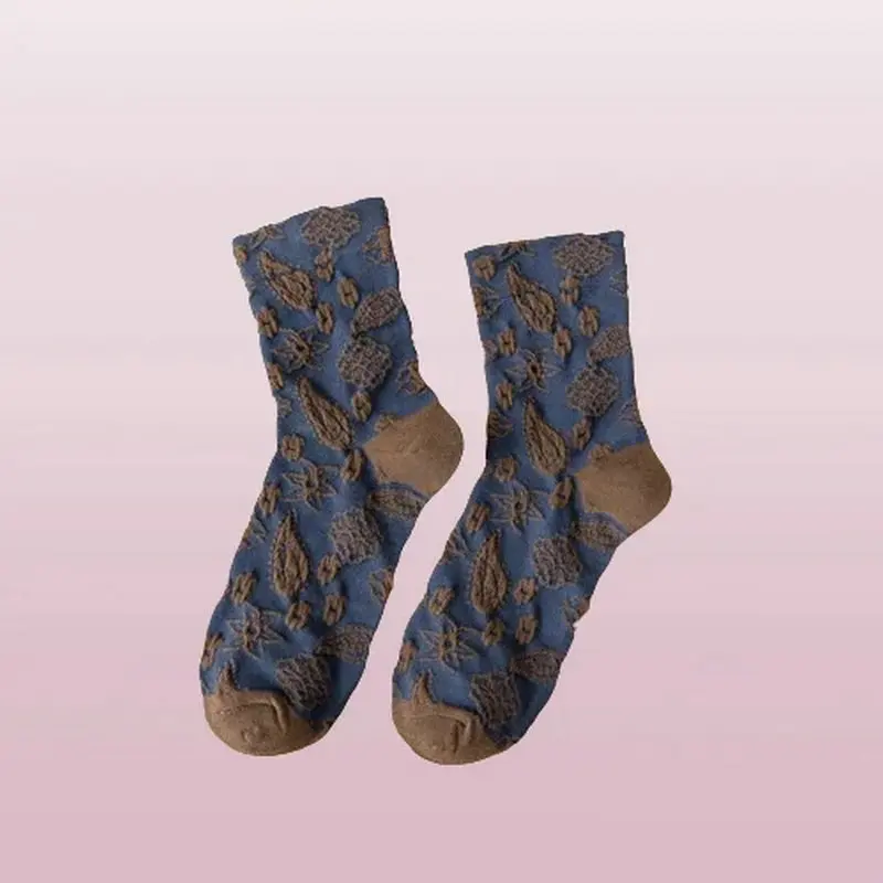 3/6 Paar Mittel rohrs ocken aus reiner Baumwolle Neue hochwertige Retro-Walds til Damen künstlerische Damen Herbst Retro gestapelte Socken