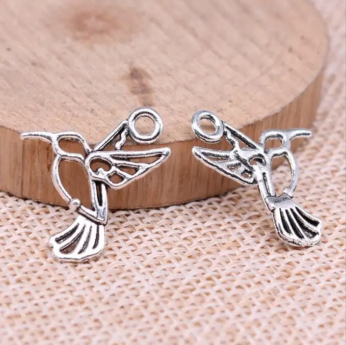 30pcs 18x18mm Tibetan Silver Alloy Charm hummingbird Pendant for DIY Jewelry EF3773