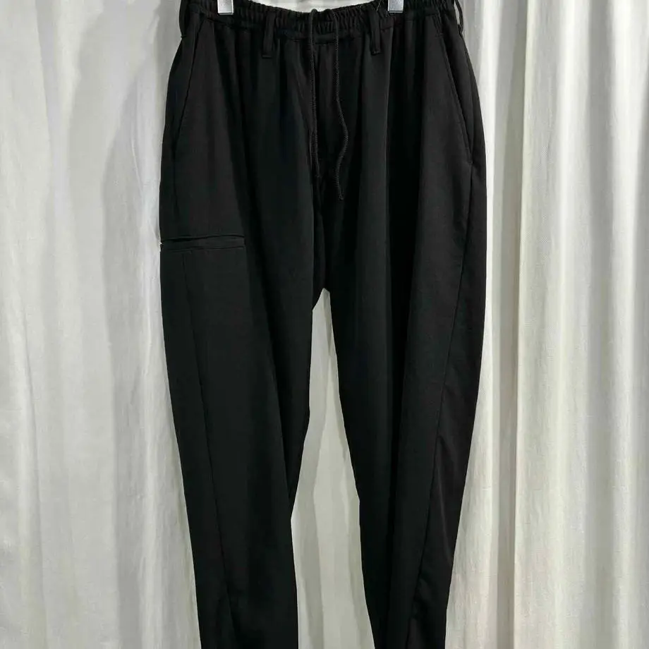 

ТОП-ЯМАМОТО ® Черные повседневные брюки на пуговицах, мужские длинные брюки с эластичной талией на шнурке, простой спортивный стиль, универсальный