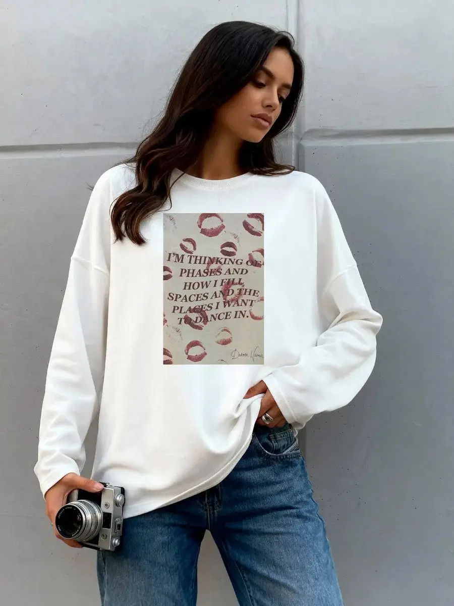 90s Retro Women White Oversized Long Sleeve Tee Vintage Red Lip Print Poetry Quote Casual Cotton Top Aesthetic Indie Streetwear