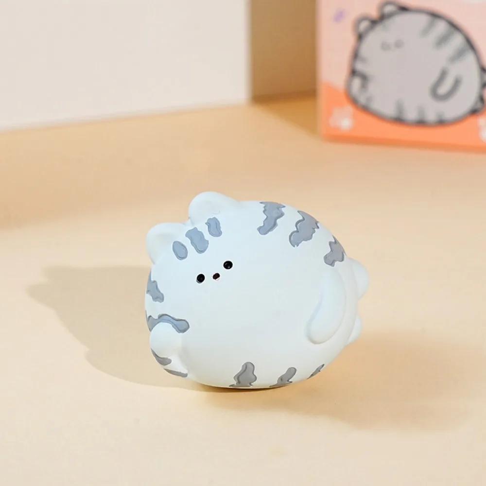 

Cat Resin Figure Round Cat Cat Resin Ornament Cute Lovely Cat Car Decorations Kawaii Mini Cat Ornament Home Decor