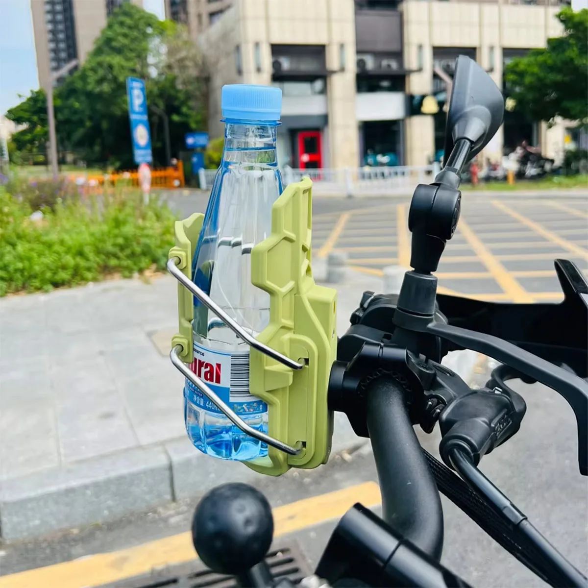 Adaptive Water Cup Holder Motorcycle Guardrail Cycling Fitness Universal Water Bottle Holder Convenient Adjustable Bottle Rack