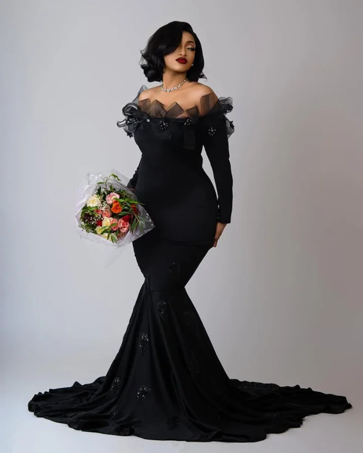 

Black Mermaid African Evening Gala Gown Off Shoulder Long Sleeve Gillter Applique Women Prom Party Gown Customsized