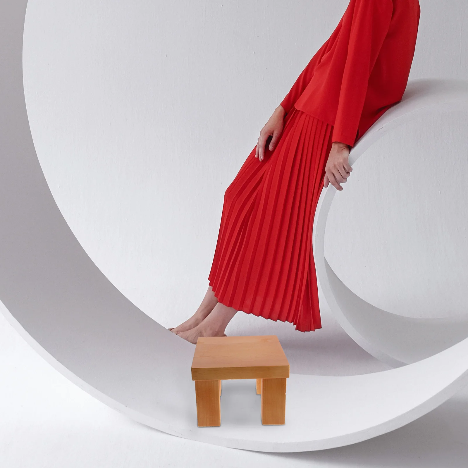 

Wooden Bench 14x14x10cm Photography Props Decorative Stool Kids Room Garden Photo Shoot Jewelry Stand Lightweight Portable