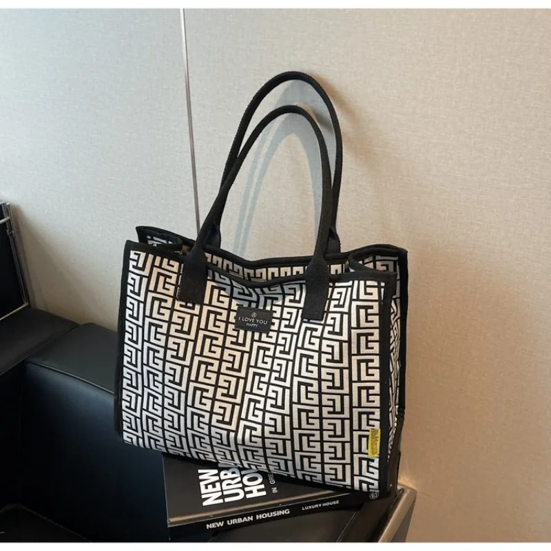 

High End Women Luxury Shoulder Bag Elegant Leather Crossbody Bag Vintage Tote Classic Designer Inspired