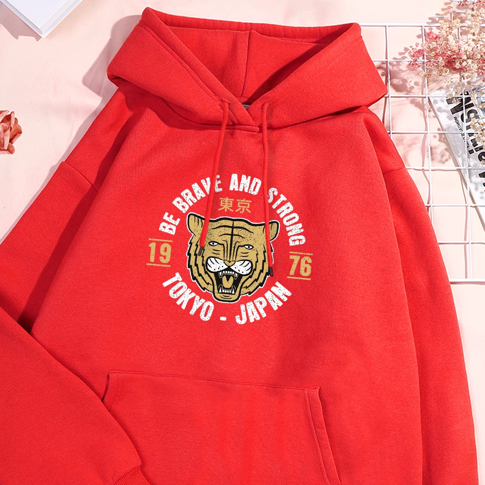 Tokyo Tiger 1976 Print Man Hoodies Simple Comfort Fleece Hoodie Leisurewear Pullover Soft Sports Shirt Hoody Loose Clothing