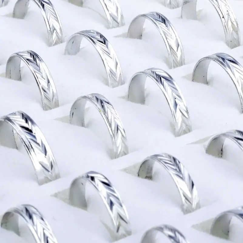 Wholesale 100Pcs/Lot Vintage Silver Color Rings For Women Men 3-4mm Width Metal Carved Aluminum Ring Party Jewelry Accessories