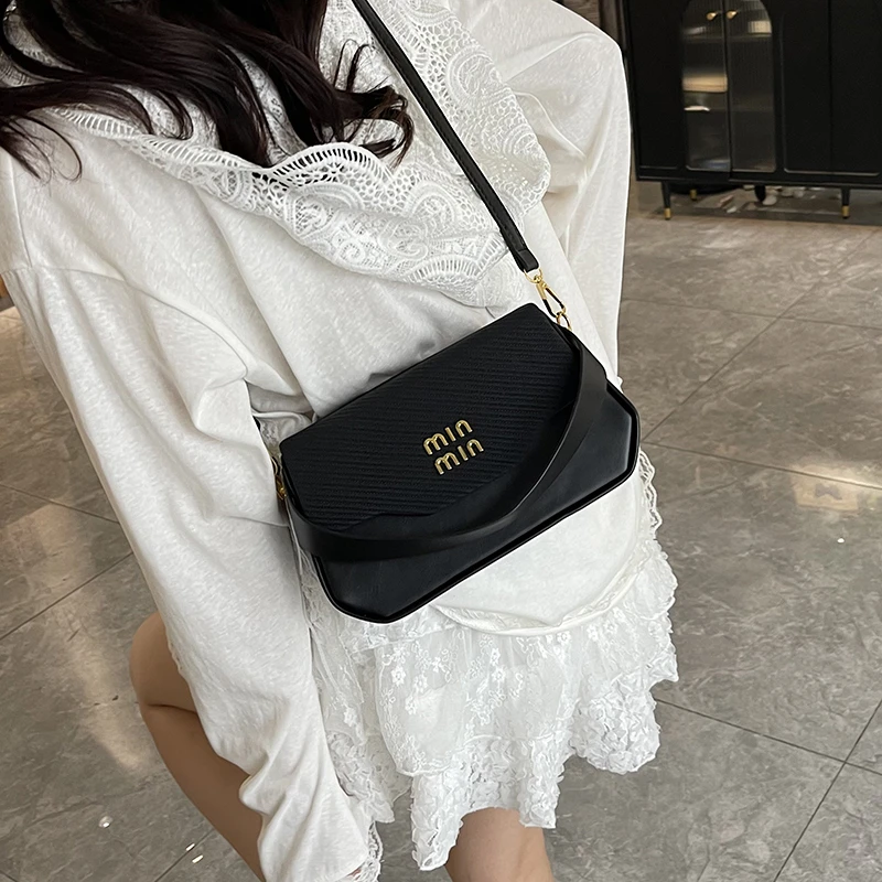 

Diaper Bag Unique Square Satchel Luxury Designer Crossbody For Women Elegant Textured Leather Tote Bag