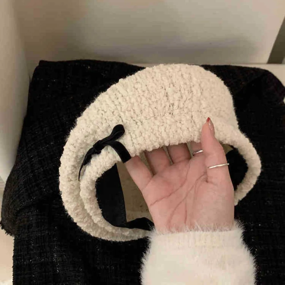 

Elegant Bow Women Beret Adjustable Lamb Girls Painter Hat Sweet Summer Tourism Beret Autumn and Winter