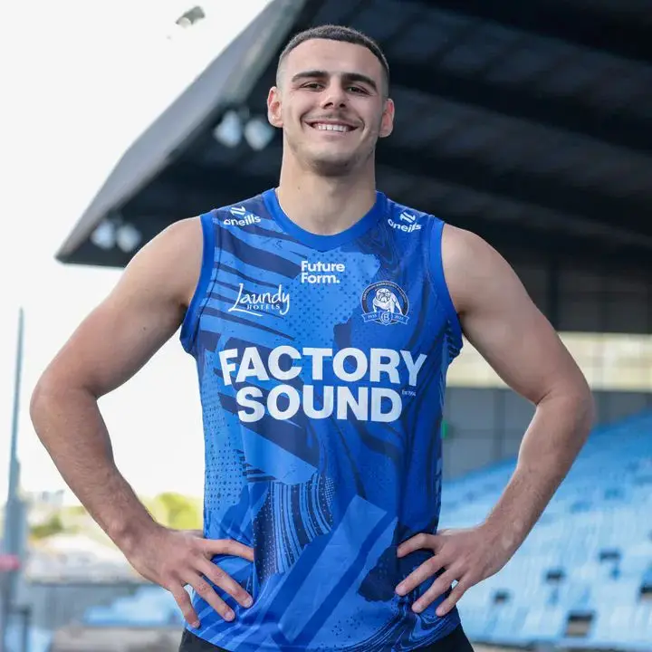 Summer New Canterbury-Bankstown Bulldogs Rugby Jersey Vest Sports Men and Women Breathable Causal Training Top Family Kids Tees