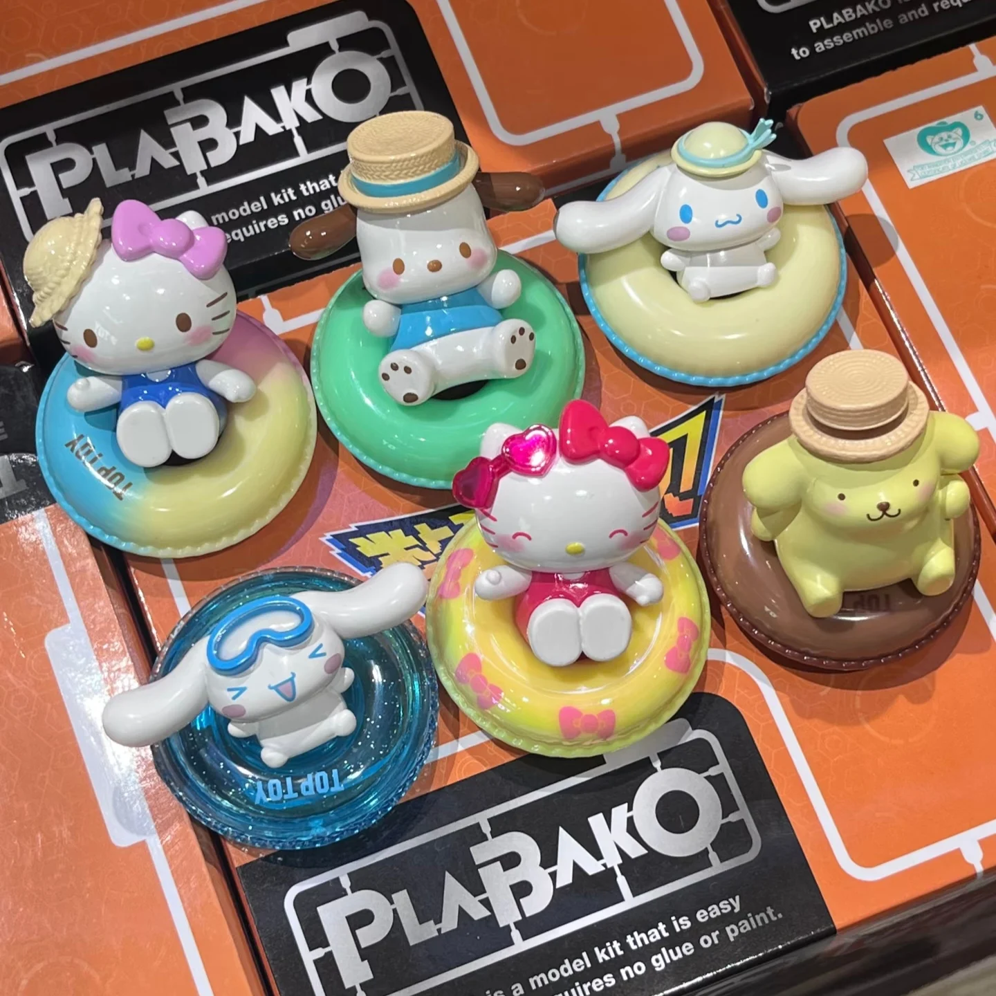 Caja ciega de juego Original, Mini círculo de natación, bonito perro Pacha de granos, Kulomi, melodía, adorno de escritorio, muñeca, juguete para regalo