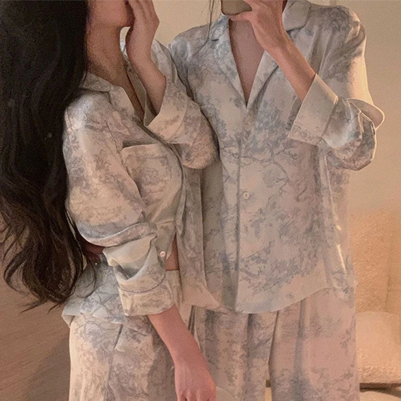 2024 Frühling neue Revers Knopf Strickjacke Lounge Sets Damen 2 Stück Eis Seide Pyjama für Frauen Mode Druck Nachtwäsche für Frauen – Detail 7
