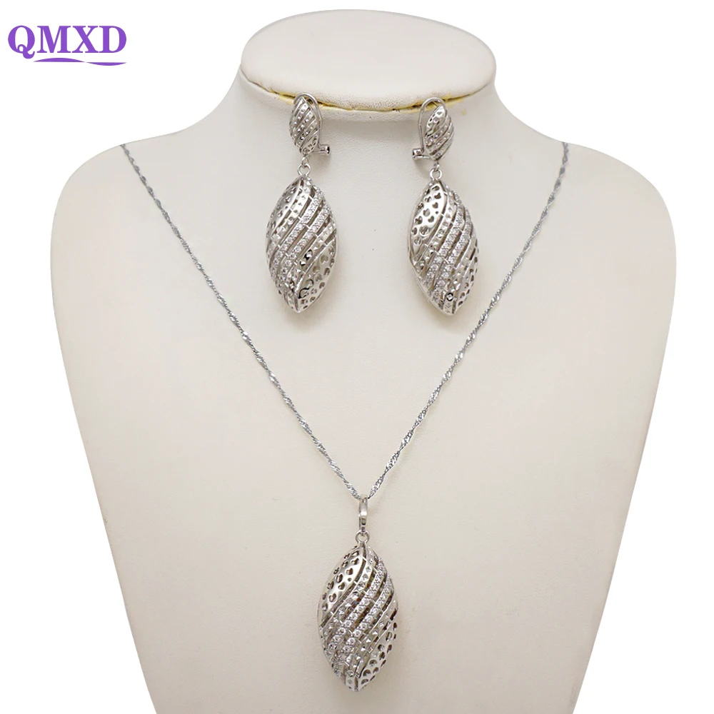 Women's Gold Color Necklace Set with Stud Earrings, Lightweight