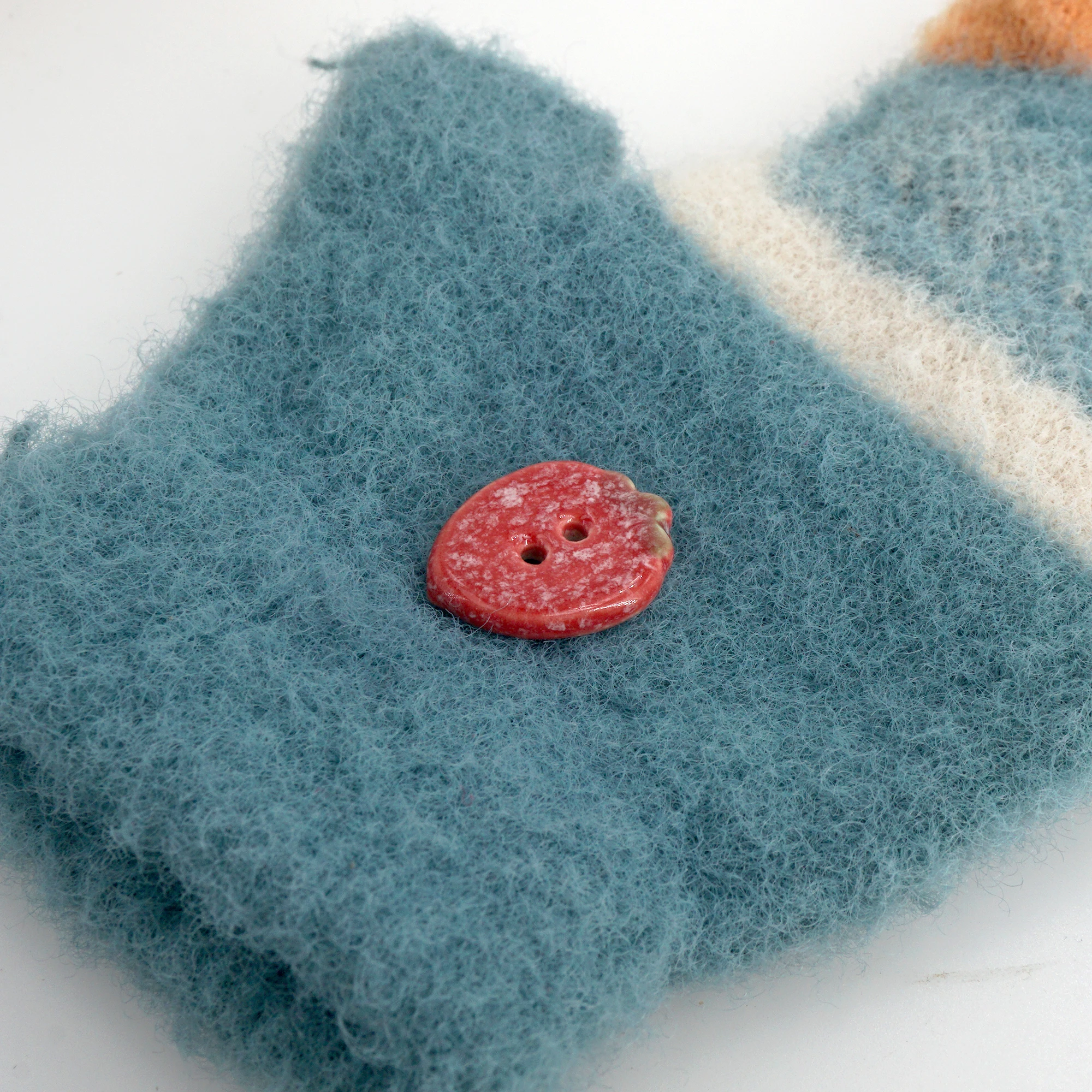 2 قطعة الفراولة السيراميك زر دفتر القصاصات لطيف الزخرفية زر الخياطة الملحقات