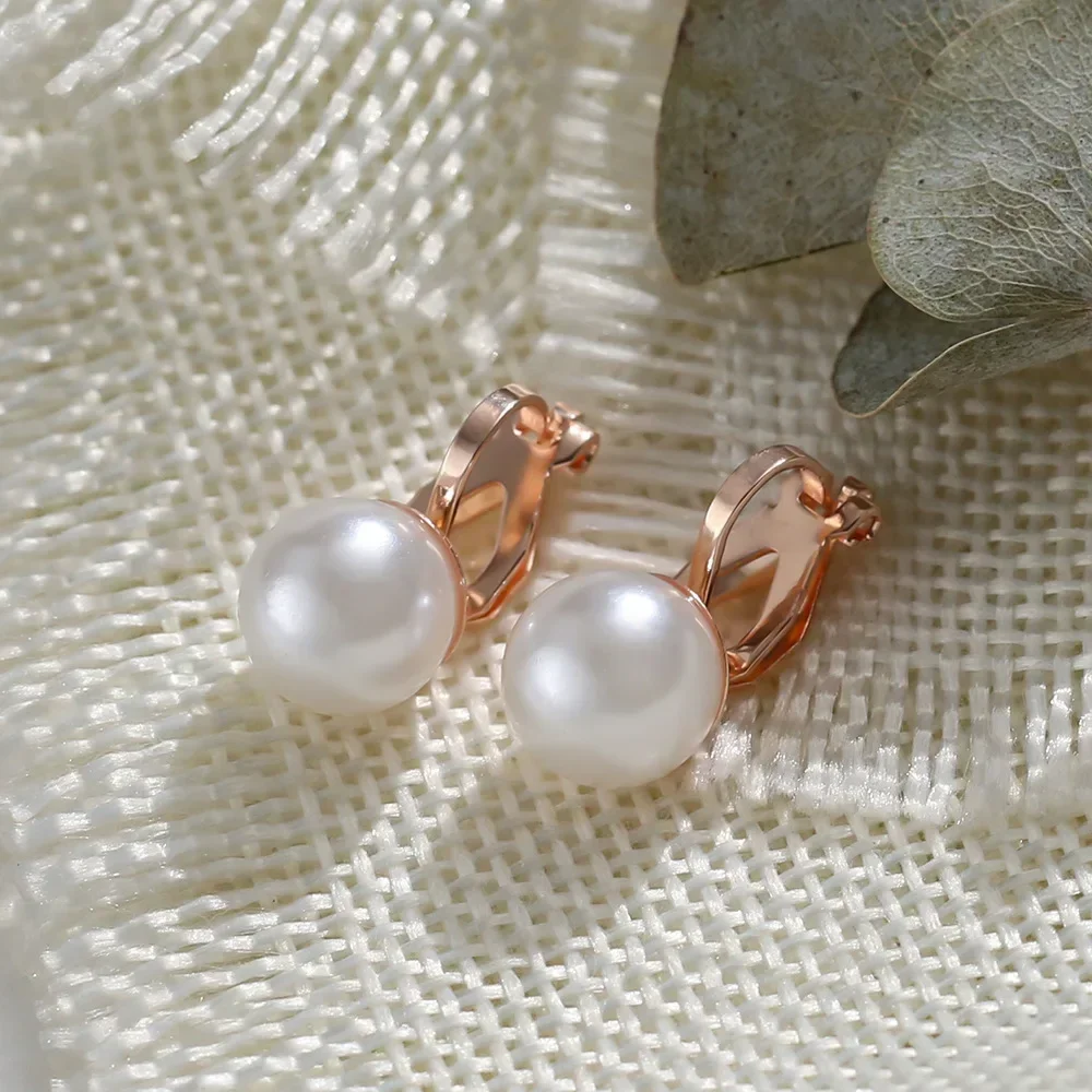 Gentle French Vintage Pearl Earrings Luxurious Long Pearl Rhinestone Tassel Clip on Earrings Without Piercing for Women Wedding view 2