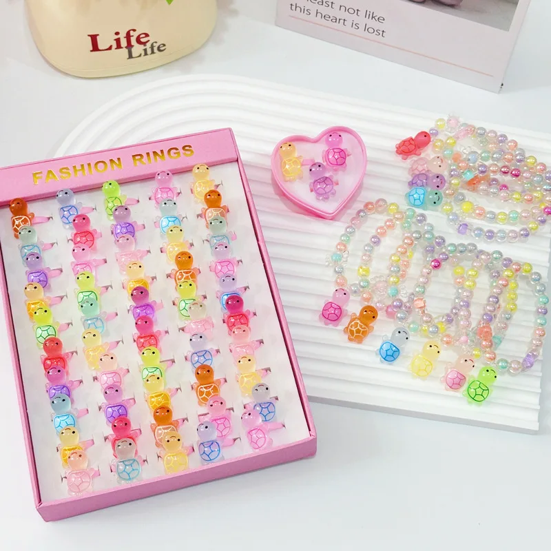 

Adorable Glowing Turtle Children's Ring Plastic Princess Ring Girl's Bracelet Birthday Gift Cute Design Resin Jewelry