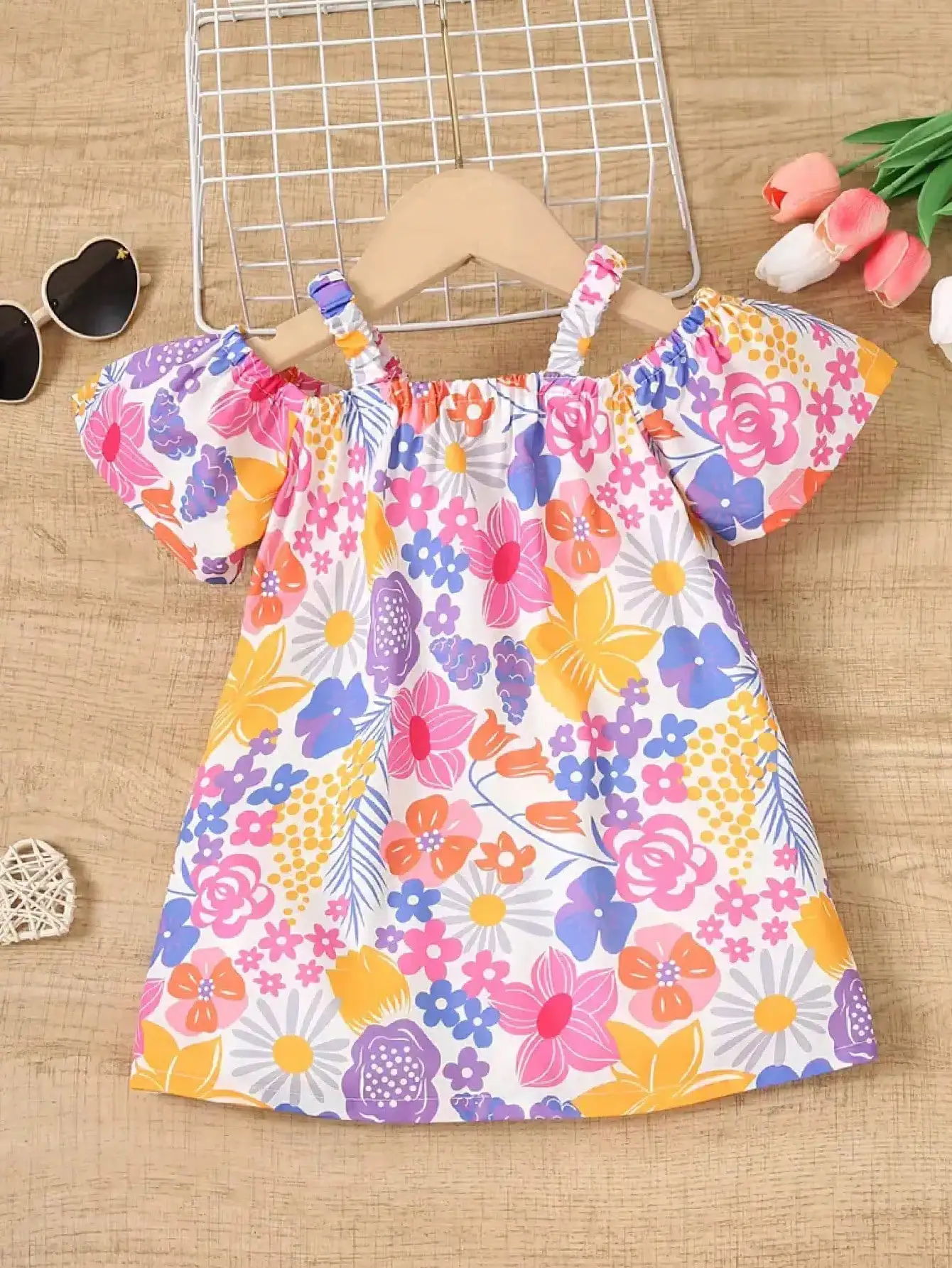 Children's Clothing Fashionable, Comfortable, Casual, Elegant, Floral Print Off Shoulder Suspender Dress, Mid Length Skirt