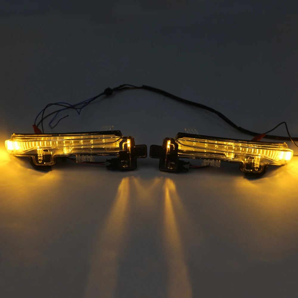 For Volvo C30 S40 S60 V40 V50 V60 V70 C70 Car Rearview Mirror LED turn Signal light Mirror Indicator Lamp 31402415 31402416