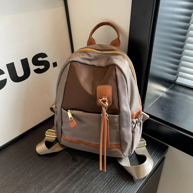 Luxury Women's Backpacks 2024 New Fashion Colorblock Casual Commuting Work Bag Lightweat Waterproof Oxford College Bags Korean