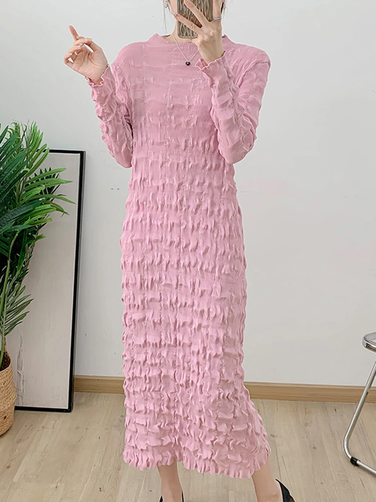 GVUW Pleated Slim Dress Women Round Collar Solid Full Sleeve Medium Long Female Fashion Temperament Pullover Dresses 17G8088