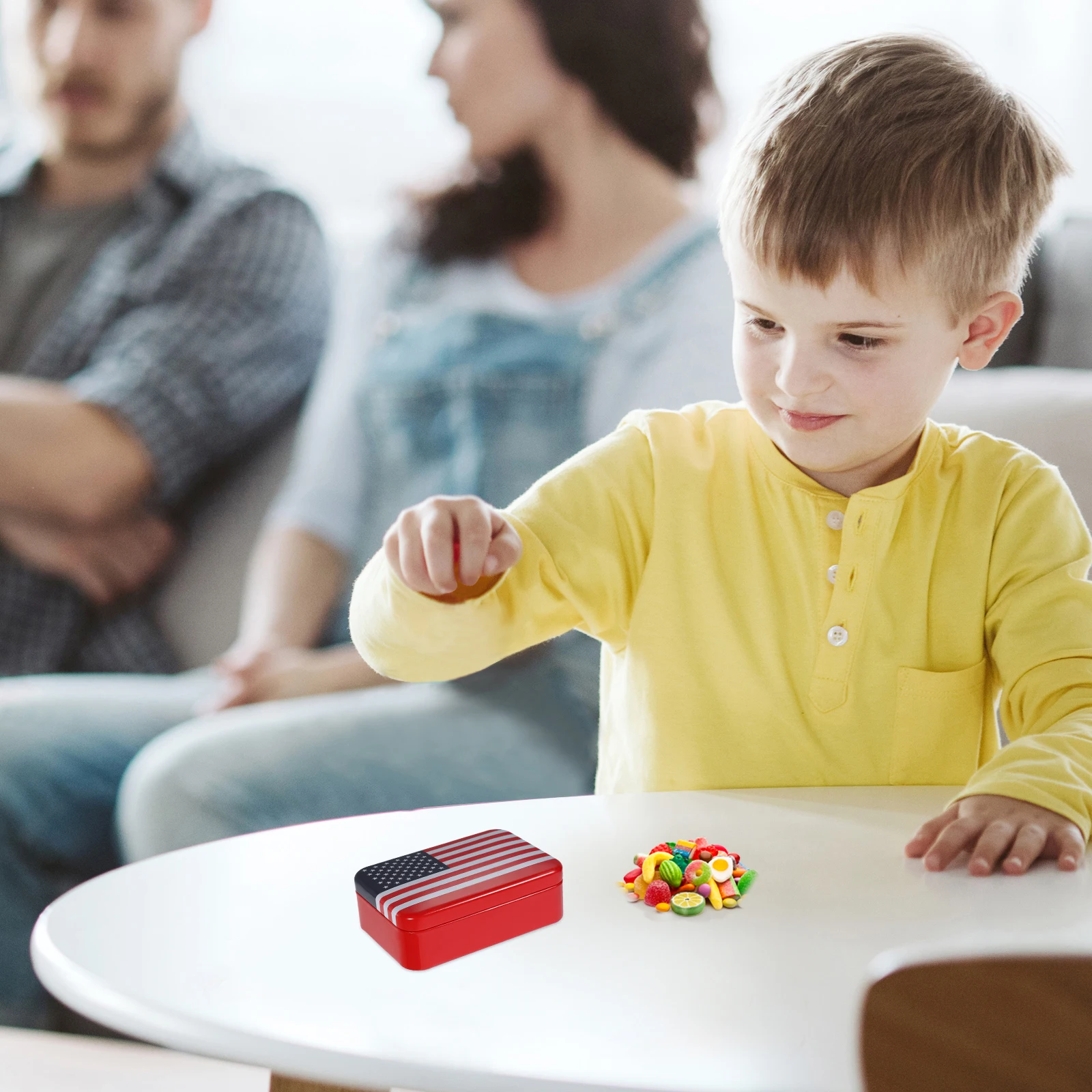 

1Pc Portable Lightweight Tinplate Candy Tin Perfect For Storing Sweets And Other Small Candies At Parties