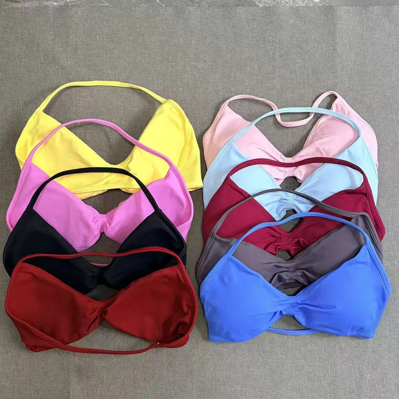 Women's Strappy Sports Bra High Support Seamless Halter Gym Top Backless Push-Up Scrunch Yoga Workout Fitness Removable Cups