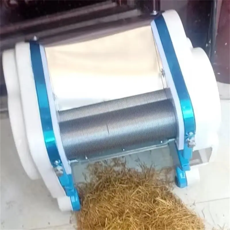 Elektryczna maszyna do krojenia, szatkowania i rozdrabniania suchych produktów: czerwone papryki chili, suszony pokrowiec mandarynki, skórki tofu.