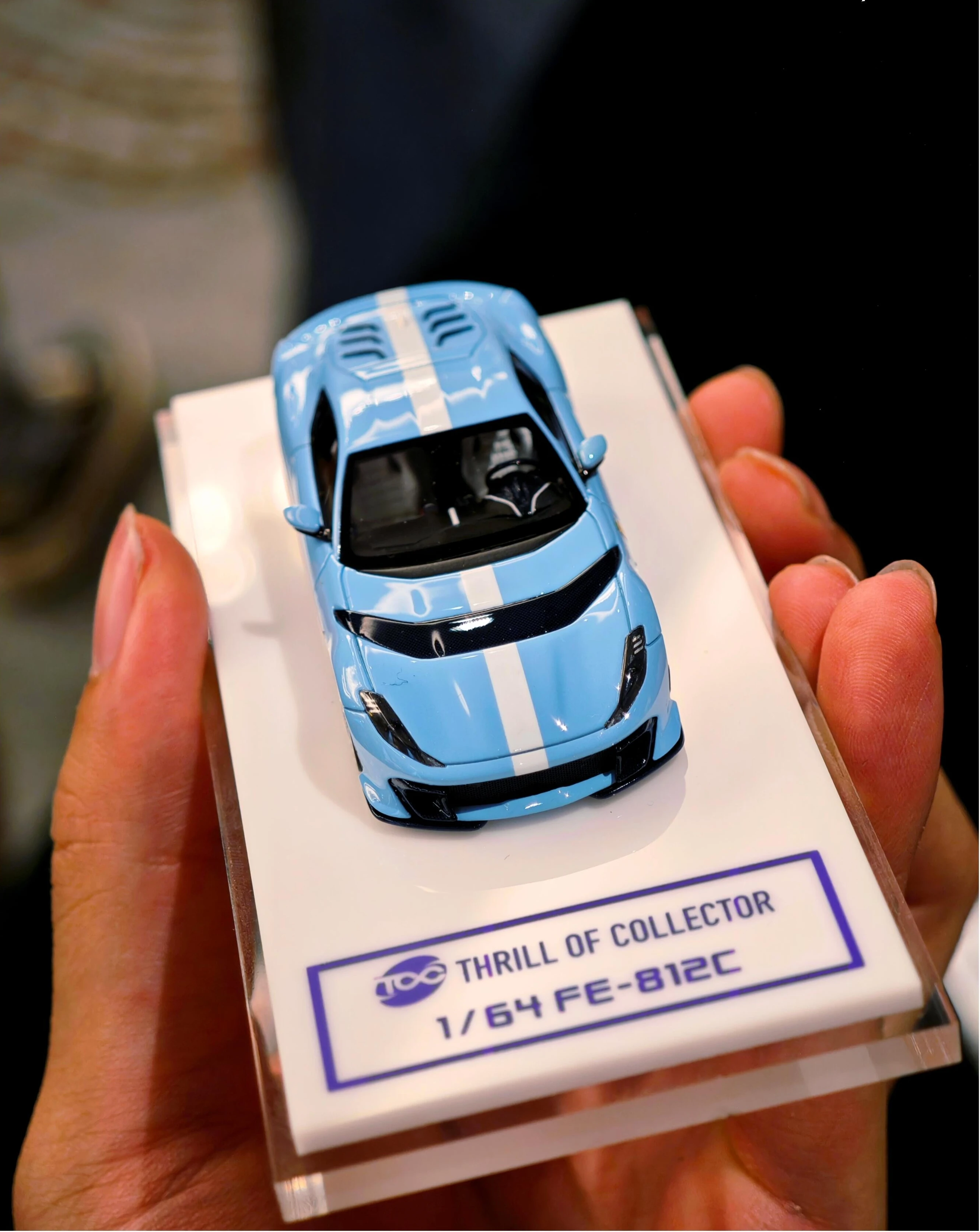 Fuelme 2025APAxpo 1:64 812C Model Samochodu z Żywicy, Limitowana Edycja Kolekcjonerska