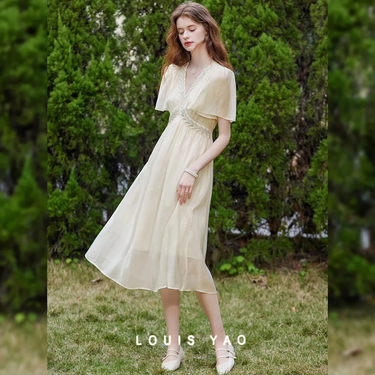 

Summer V-neck Bubble Sleeve Slimming Dress Elegant Bead Chain Nail Bead Ribbon Decoration Long Women's Dress Female Clothing