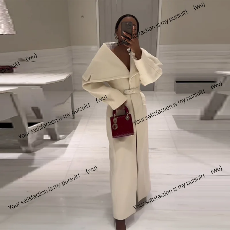 

Темпераментное элегантное однотонное длинное шерстяное пальто с большим воротником с лацканами, женская одежда