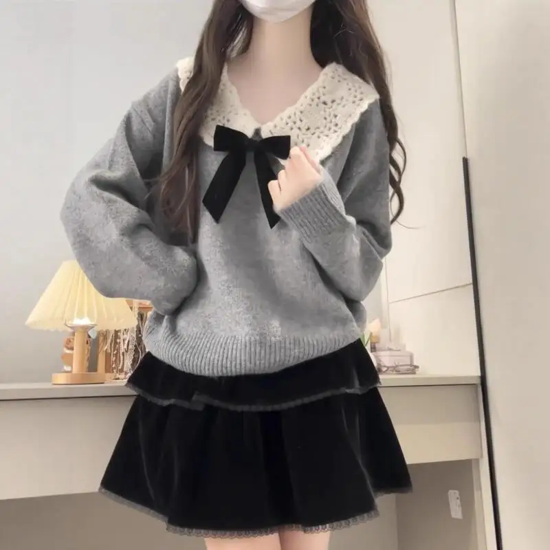 2026 Autumn Winter New Fashion Western Style Sweet Design Wearing Doll Neck Knitted Sweater Gentle Aging Lazy Style Knitted Tops