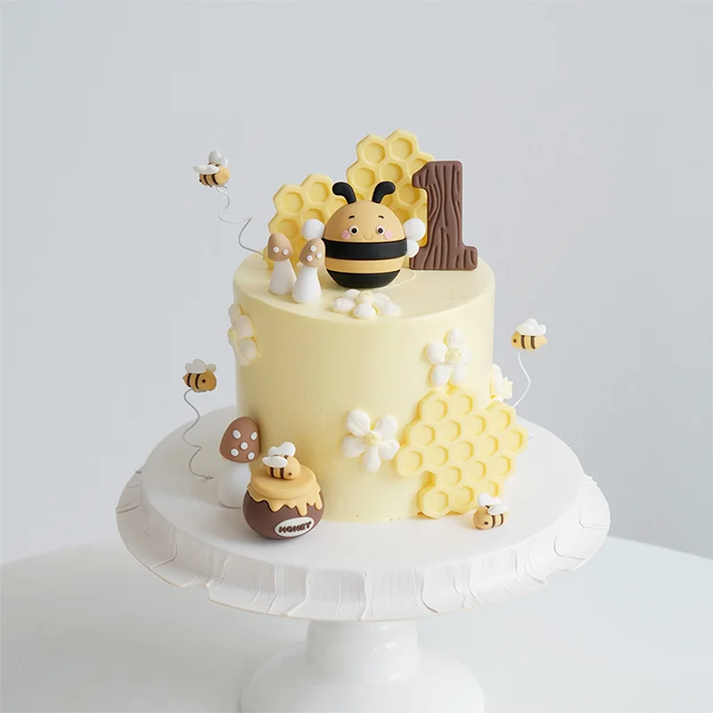Cartoon Bee Animal Cake Toppers Honeycomb Felt Happy Birthday Sign Topper for Cake Decorating Gift view 4