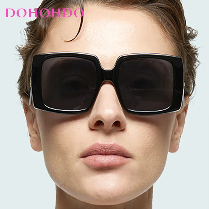

Retro Classic Big Frame Square Sunglasses Men Women Fashion Brand Designer Sun Glasses Female Travel Driving Shade Eyewear UV400