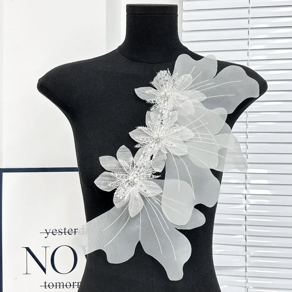 

New Multi-layer Organza Flower Patch DIY 3D Dress Cloth Pin Burning Edge Hand-made Embroidery Studded Patch Corsage Accessory