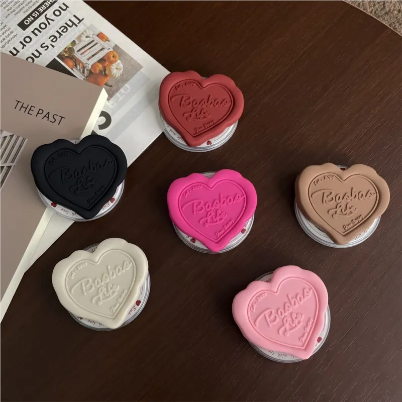 

Korean cute 3D heart-shaped magnetic phone holder, suitable for MagSafe wireless charging phones, iPhone magnetic bracket holder