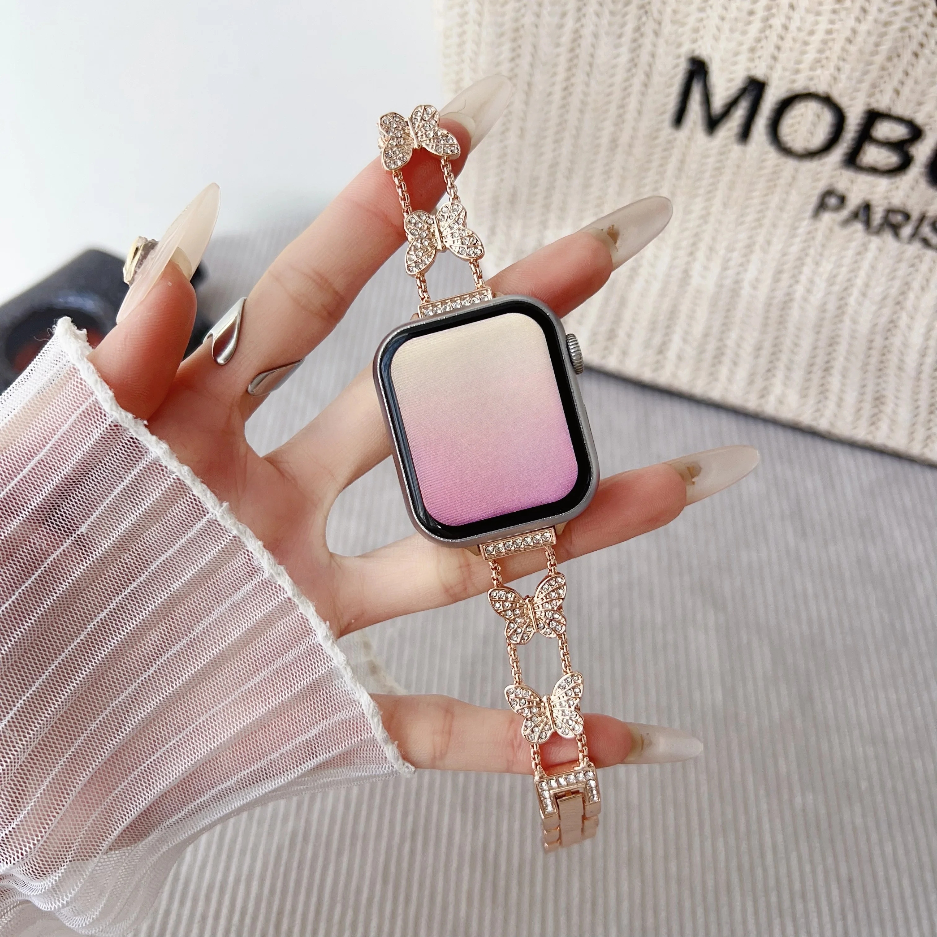 

Compatible with iWatch strap 38mm 40mm 41mm 42mm 44mm 45mm 49mm butterfly studded diamond chain fashionable handmade strap