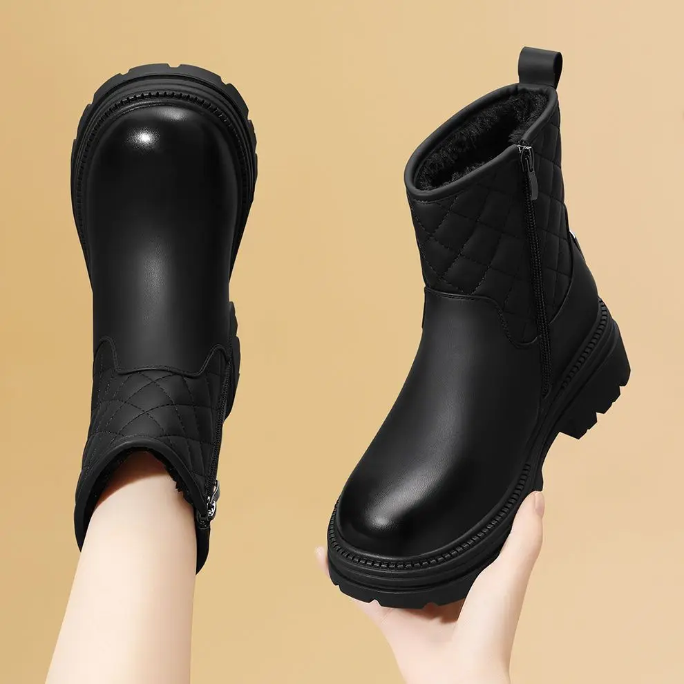 جلد مقاوم للماء مكتنزة المرأة أحذية الثلوج الشتاء الصوف مبطن الجوارب الاتجاه 2025 بيع موضة أفخم الدافئة الفاخرة السيدات الأحذية