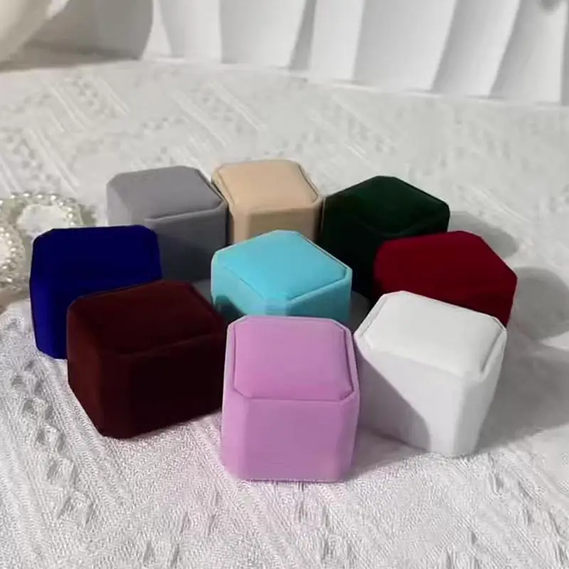 Schmuckring-Präsentationsbox Ohrring-Aufbewahrungsorganizer Tragbare Quadratische Schmuckbox mit Klappdeckel Geschenkverpackung für Ohrringe – Detail 6