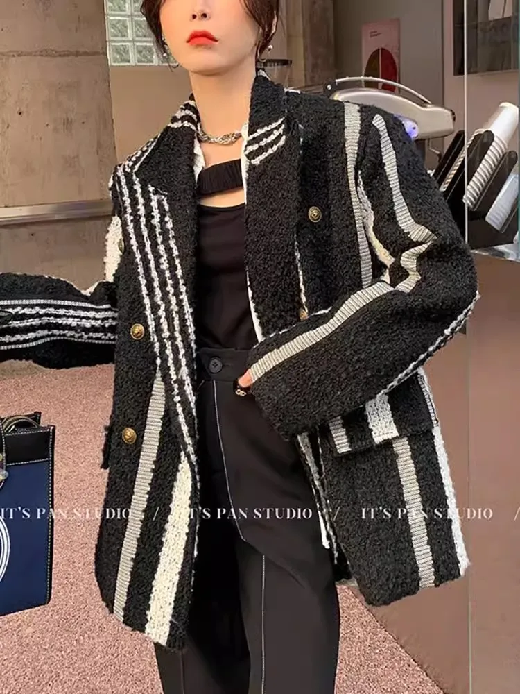 2023 Autumn/Winter New Striped Jacquard Temperament Woolen Suit Jacket Women Thickened Long Sleeve Double Row Button Woolen Coat